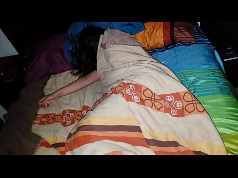 ❤️ ස්ටේප්සන් තම තරුණ සුළු මව නිදා සිටියදී ඇයට බැණ වදියි. ️ Porno අපෙන්% si.dickies-shop.ru% ❌️❤